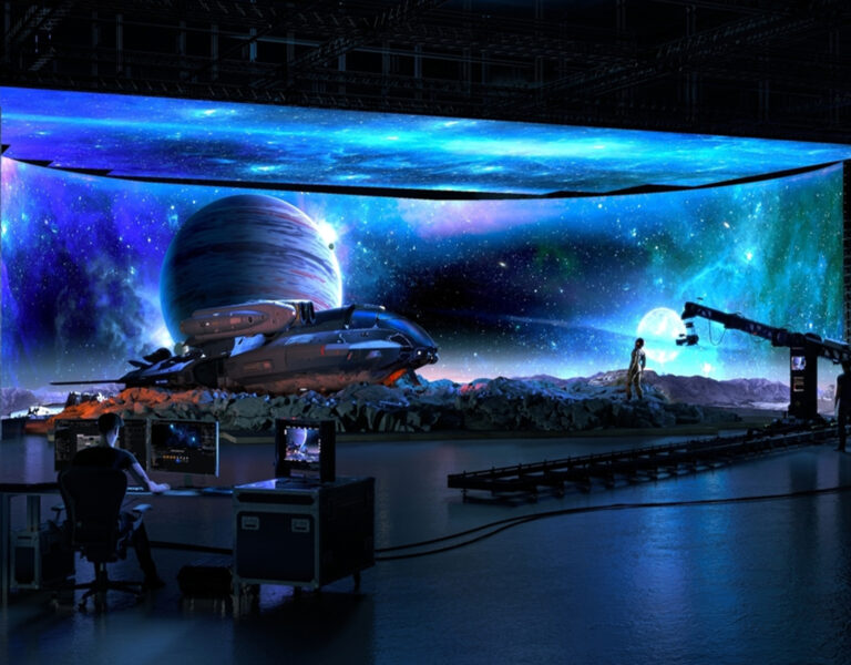 People using the Sony Crystal LED VERONA